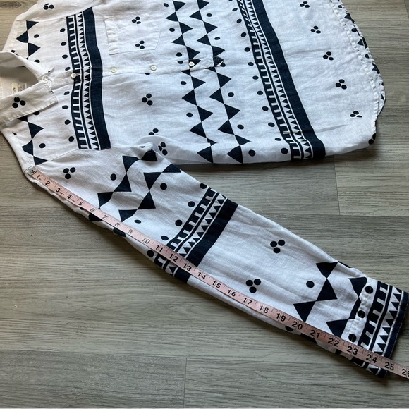 J Crew Linen Size 10 Shirt Blouse Navy Blue White Rollup Sleeves - Picture 12 of 16